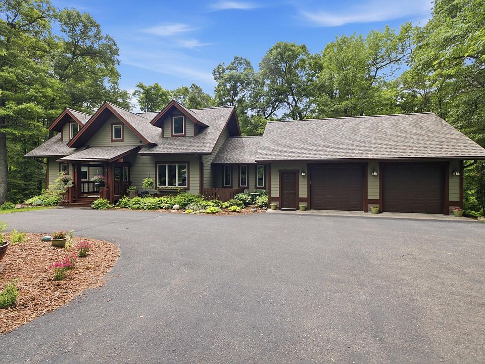 1st image of 29437 Sioux Dr