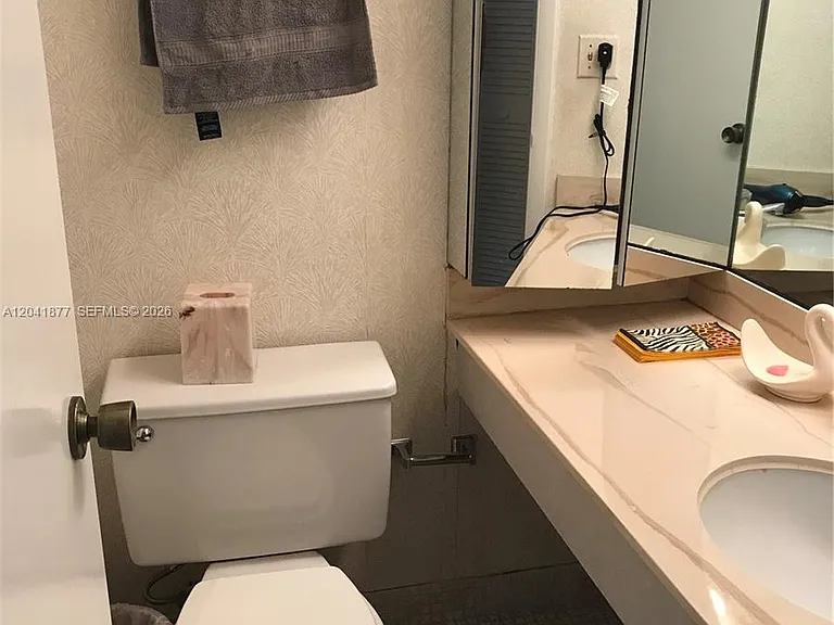 1980 S Ocean Dr #8A — Photo 19