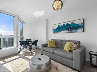 833 Seymour St #2704, Vancouver, BC V6B 0G4