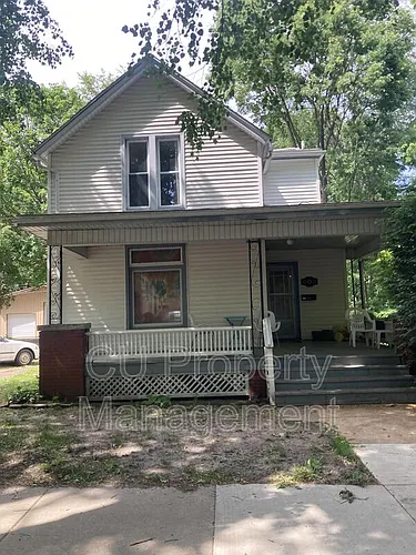 802 W Hill St #2 Photo 1