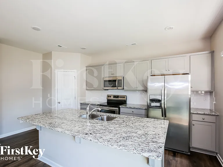 7318 Brawley Wood Ct — Photo 7