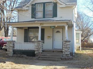 1433 S Willow Ave, Independence, MO 64052