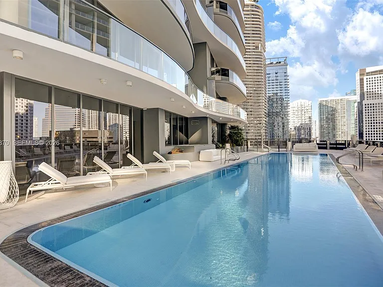 1000 Brickell Plz #1904 — Photo 18