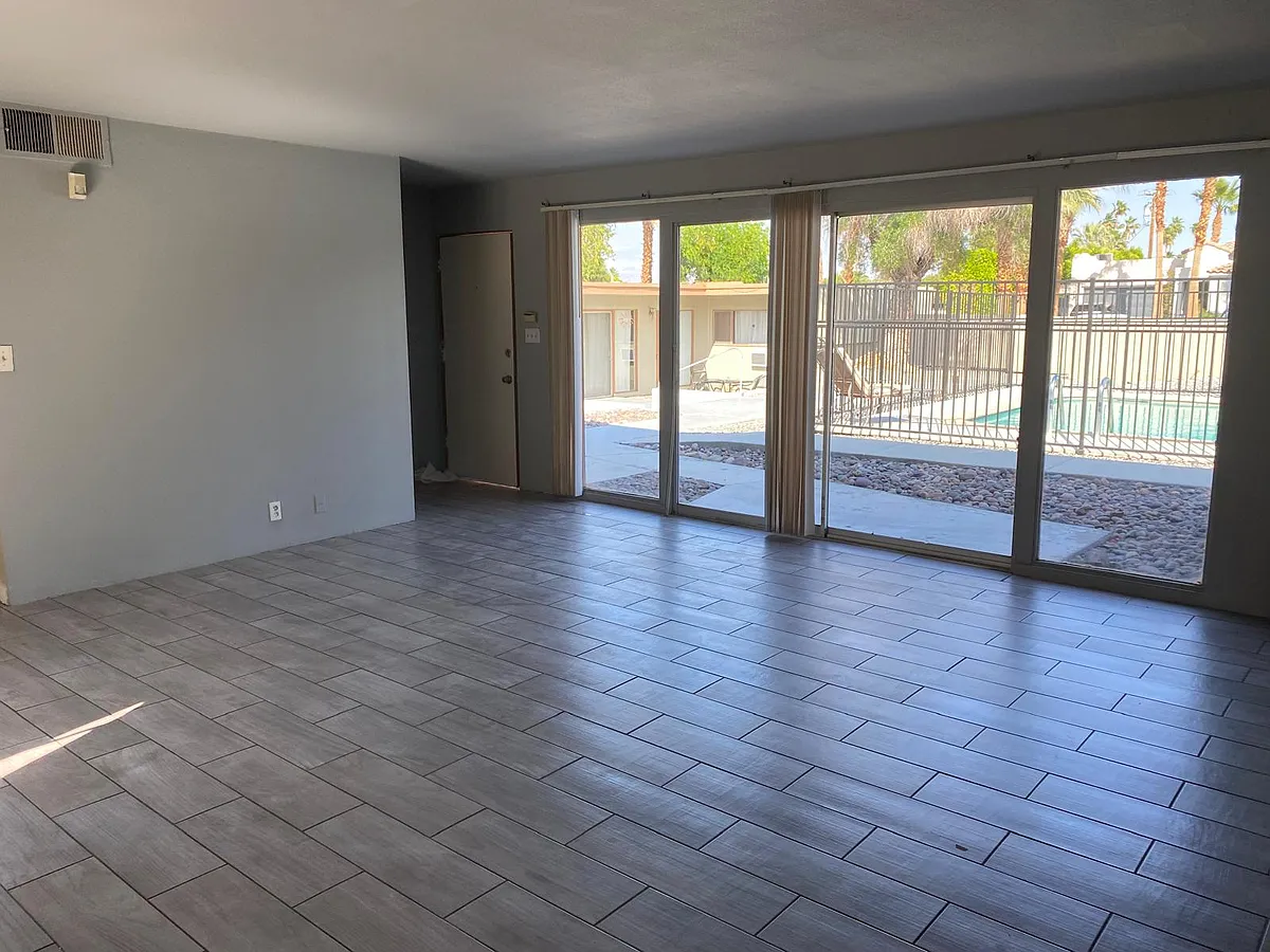 Building Photo - 46045 Ocotillo Dr #2