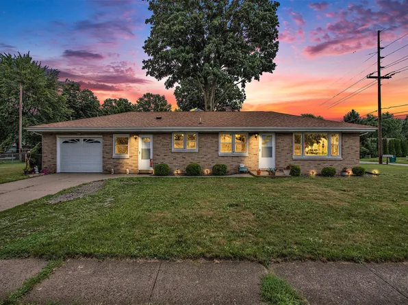 1003 Roberts St, La Porte, IN 46350