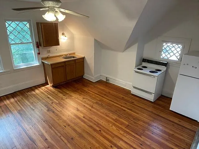 5826 Darlington Rd — Photo 3