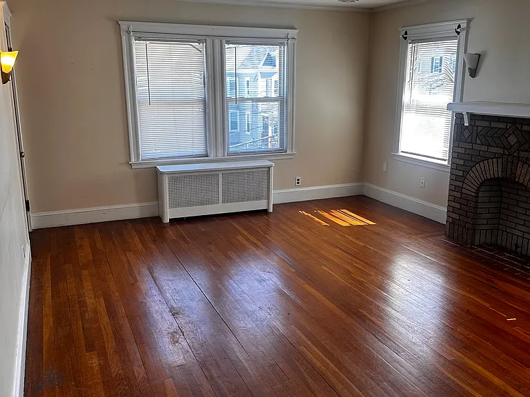 11 S Central Ave #4 — Photo 16