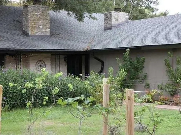 1001 Westwood Dr, Round Rock, TX 78681