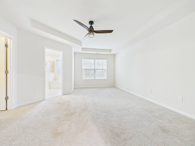 6005 Sweetbay Ln — Photo 10