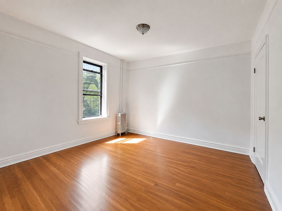 1st image of 3412 Bruner Ave Floor 2