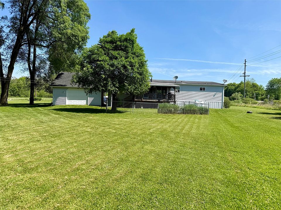 2nd image of 157 Marean Rd