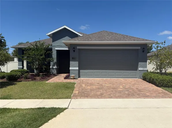 709 Calabria Way, Howey In The Hills, FL 34737