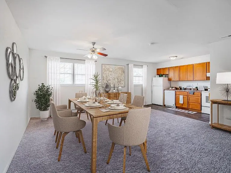 Vineland Village Apartment Homes — Photo 7