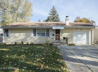 217 N Lincoln St, Westmont, IL 60559