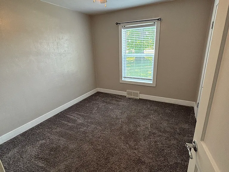 9047 Davison Rd #9047 — Photo 7