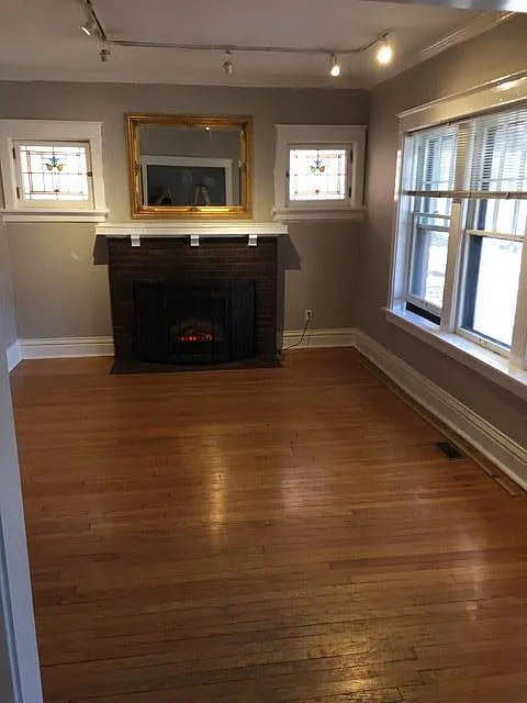 Living rm 13 x 17