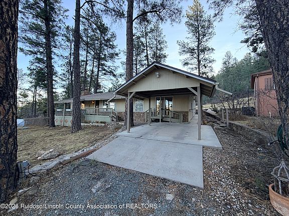 3rd image of 117 Glade Dr
