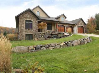 1801 Eagle Valley Ln, Wausau, WI 54403