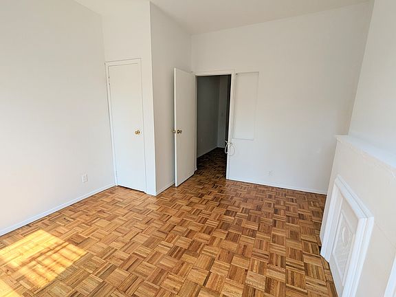 3rd image of 1727 2nd Ave APT 4FN