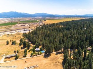 38155 W Cinderella Ct, Hauser, ID 83854