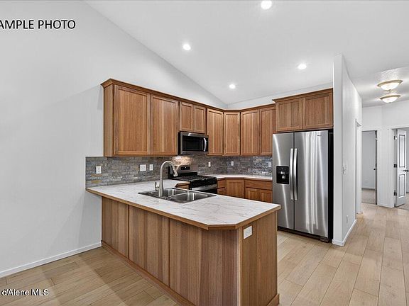 5th image of 1493 N Wilhelm Way