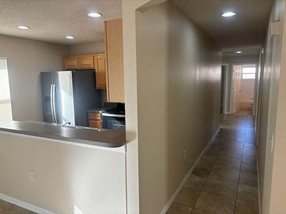 3rd image of 248 Owenshire Cir