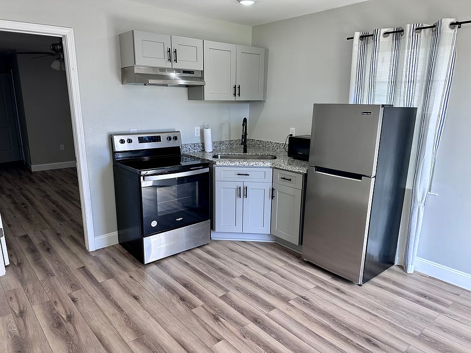 1st image of 2534 Port St