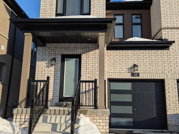 22 Westwood Ave, Barrie, ON L9J 0M6