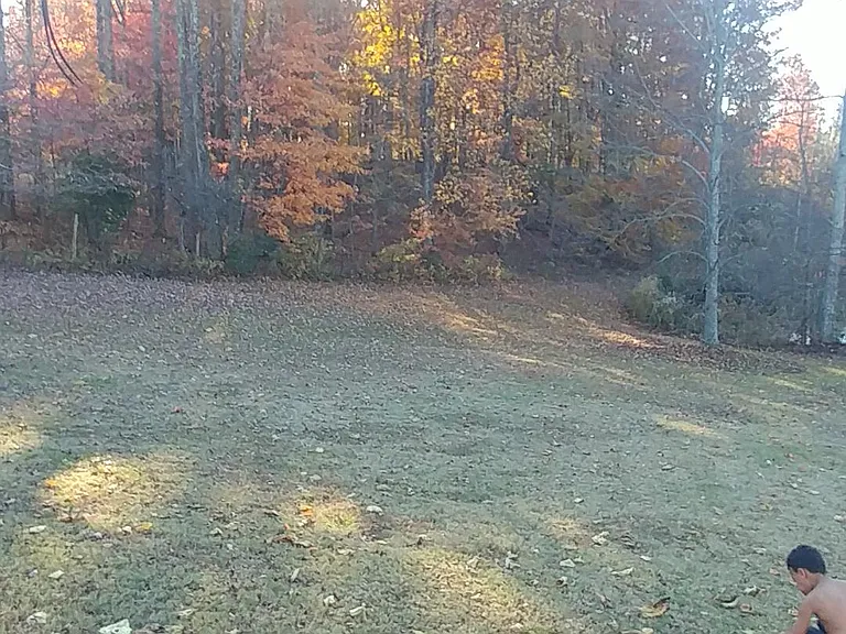 47 Moto Ln — Photo 2