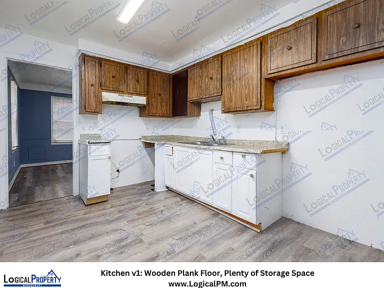 19435 McCormick St — Photo 2