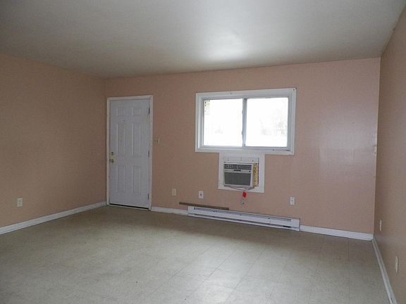 2nd image of 505 Sykes Ave #A
