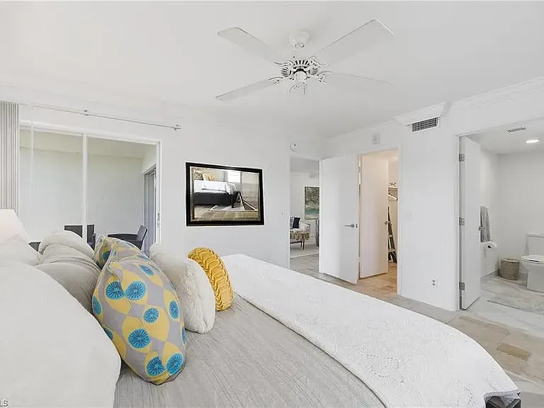 3030 Binnacle Dr #201 — Photo 25