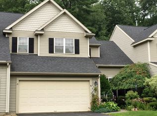 26 Donegal Way, Saratoga Springs, NY 12866