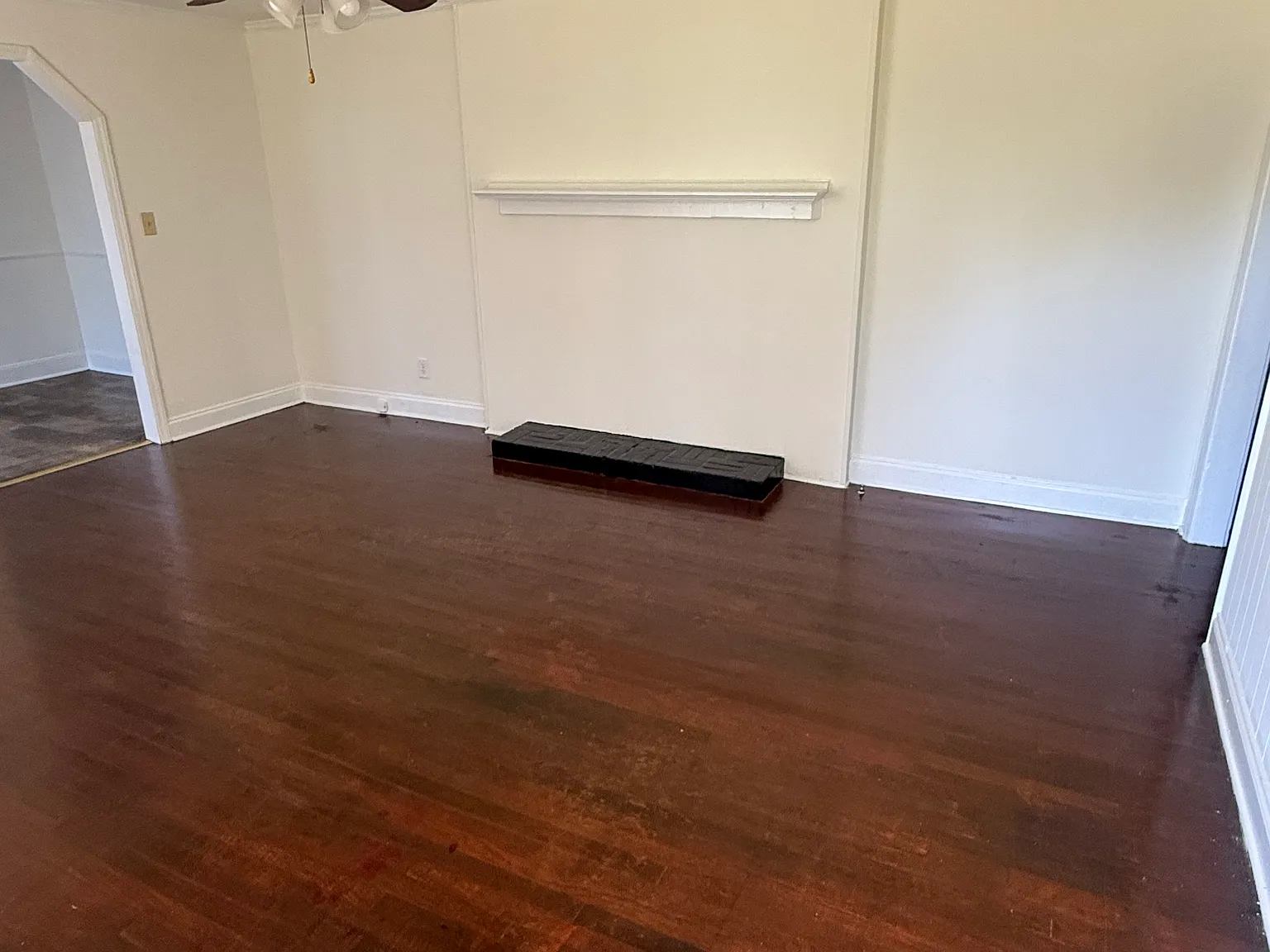 3 bed, 1240 sqft, $1,450 — Photo 3