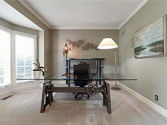 5th image of 5713 W 146th St