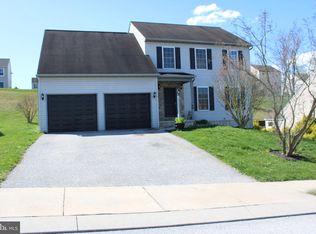 49 Bryn Way, Mount Wolf, PA 17347