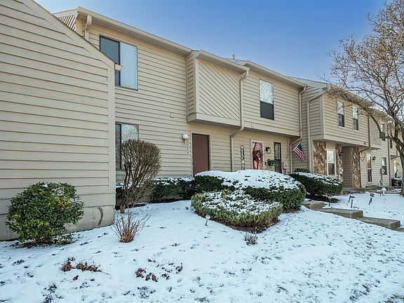 3rd image of 5025 Columbia Cir Unit 15-65