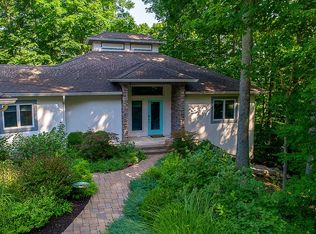 6889 Foremans Psge, Nashville, IN 47448