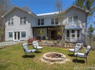 485 Private Dr, Sugar Grove, NC 28679