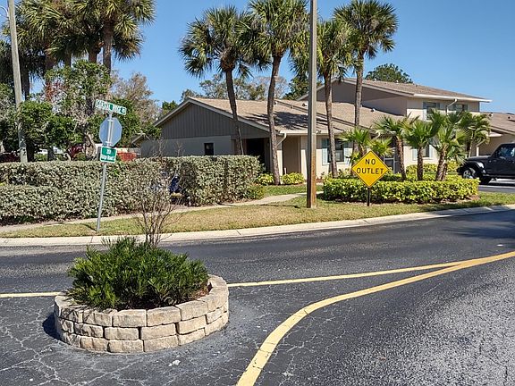 Entrance of the community