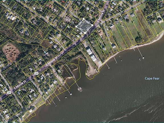 2nd image of 711 E Moore Street