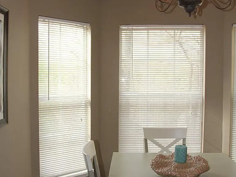 3245 W Parkway Dr — Photo 12