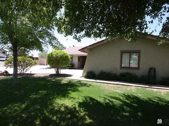 3rd image of 2648 S Marion Ave