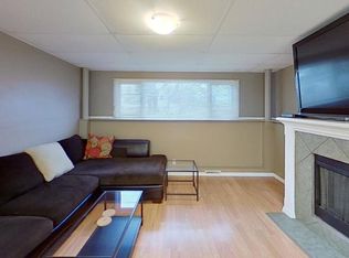 485 Mountain St #1A, Hinton, AB T7V 1J9