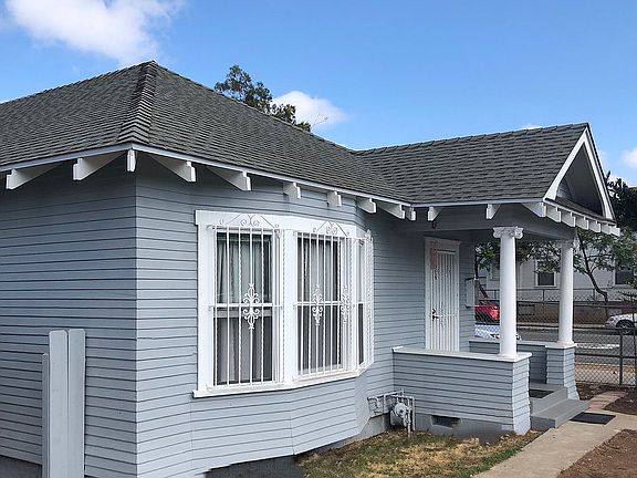2nd image of 370 19th St
