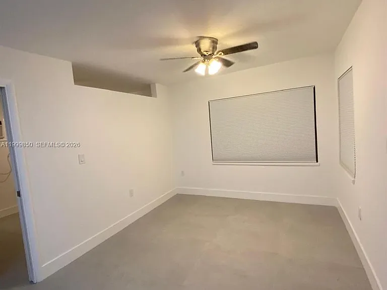 615 NE 3rd St #2 — Photo 10