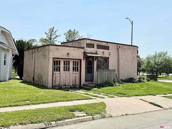 5th image of 3210 Normal Blvd
