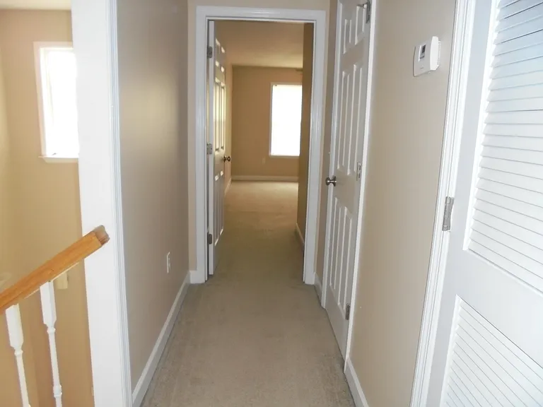 316 Eagle Lndg — Photo 7