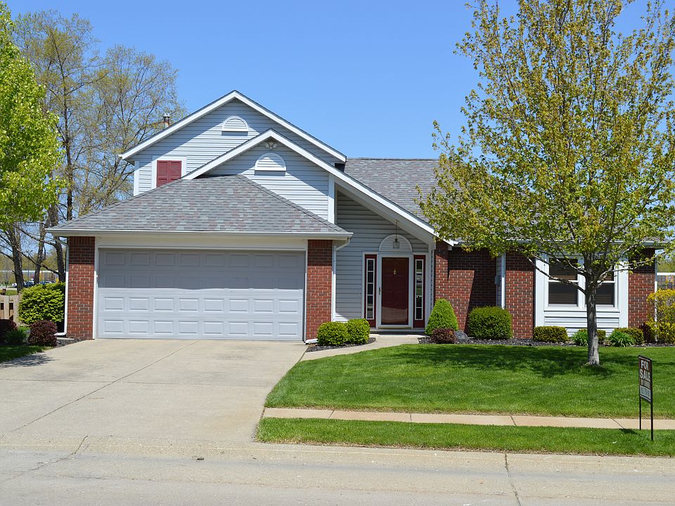 1st image of 922 Brick N Wood Dr