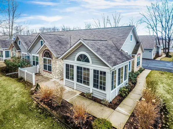 2928 Villa Ln, Benton Harbor, MI 49022